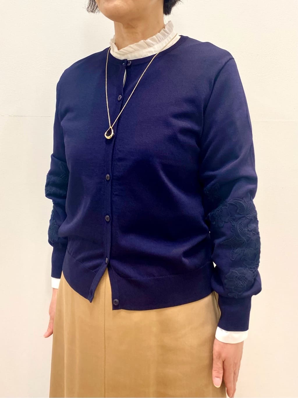 oharaさんの「Reflect｜レースデザインスリーブカーディガン」を使ったコーディネート