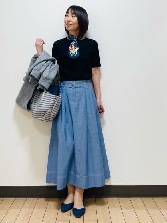 Riiさんの「Reflect｜【インナーにおすすめ◎】クルーネックストレッチリブトップス」を使ったコーディネート
