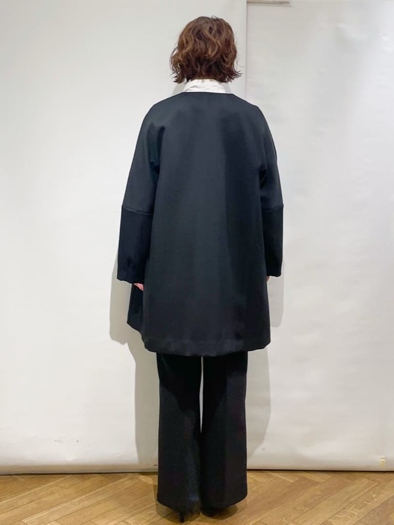 なかさんの「index｜フォルムスリーブミドルコート【洗濯機OK】」を使ったコーディネート