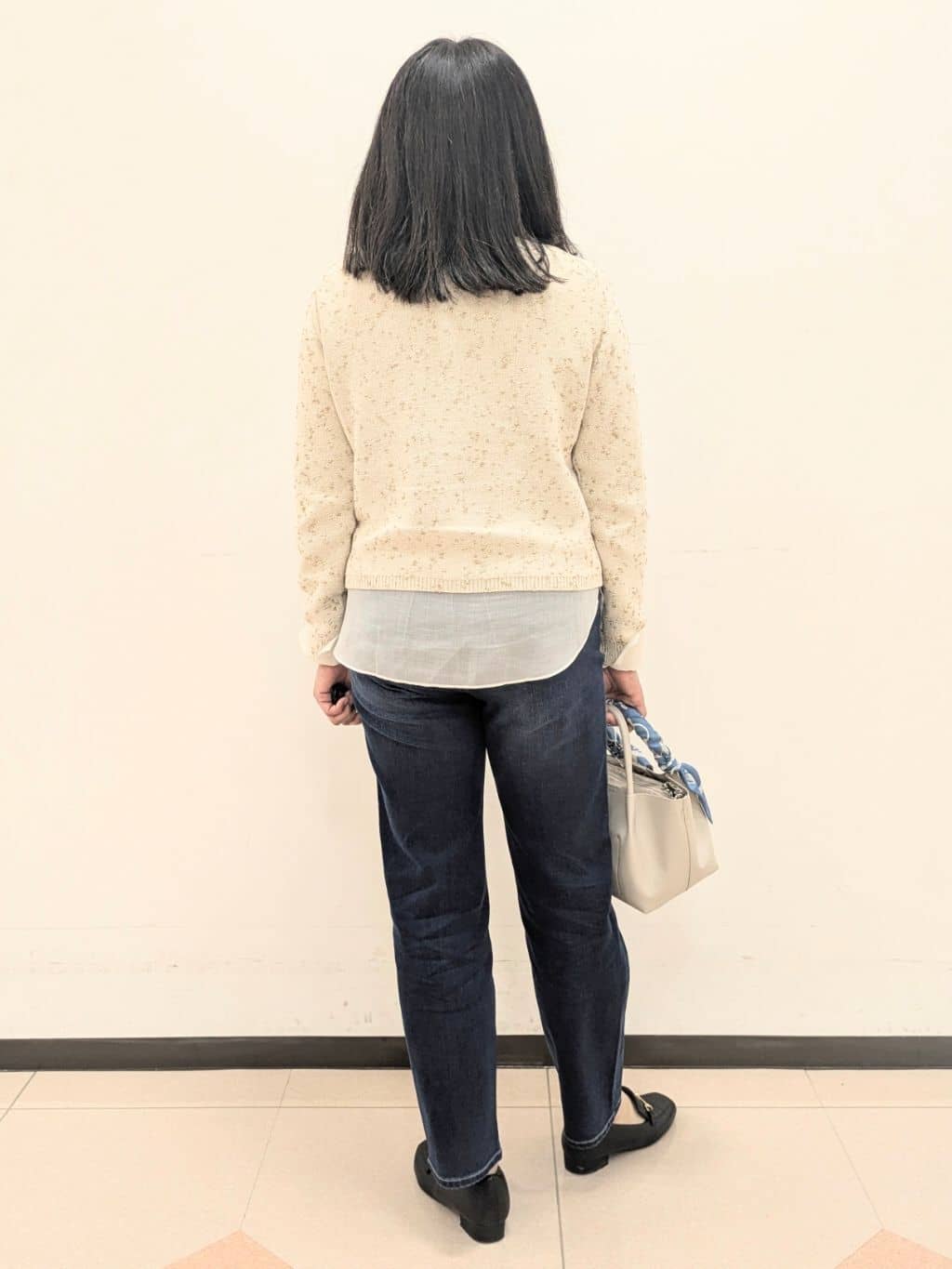 ともさんの「UNTITLED｜【Made In Japan】ガラスパールレイヤードネックレス」を使ったコーディネート