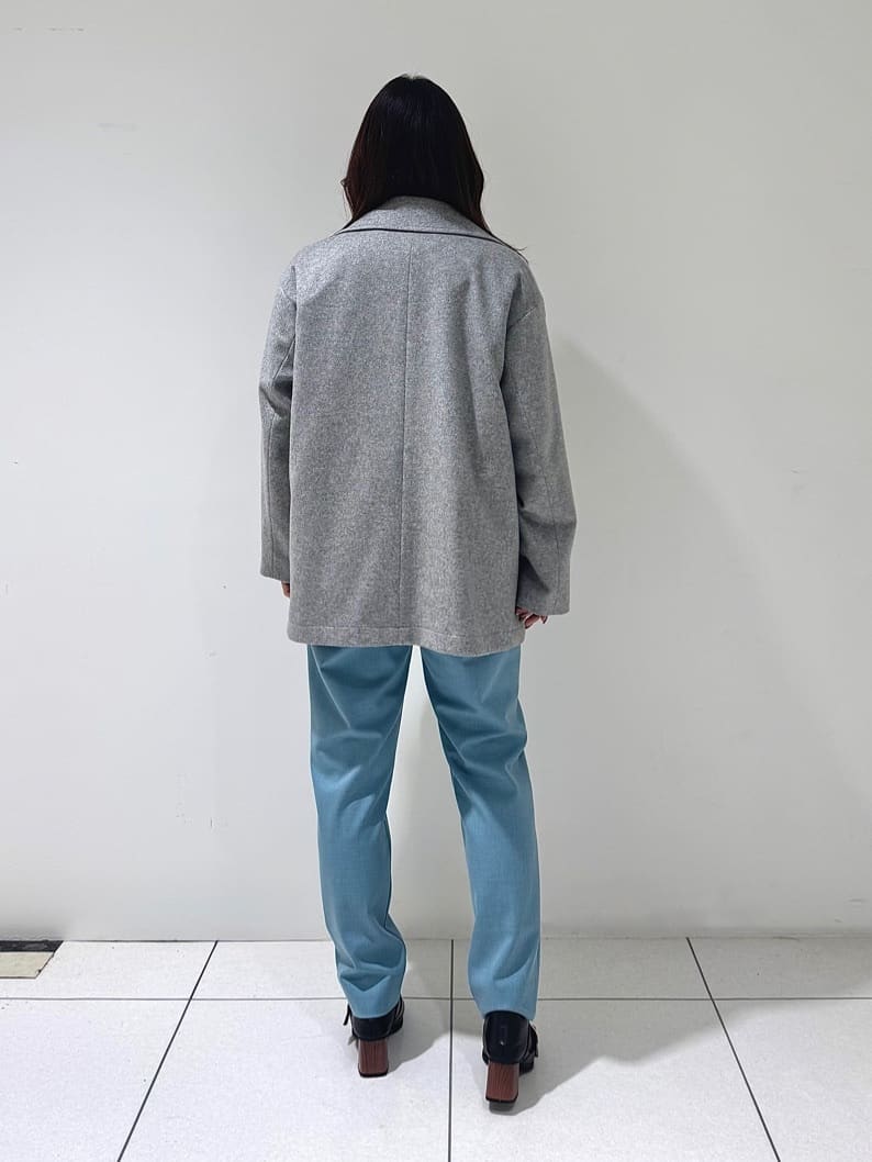 そんさんの「INDIVI｜【軽やか／ゆったり】ウール混ショートトレンチコート」を使ったコーディネート