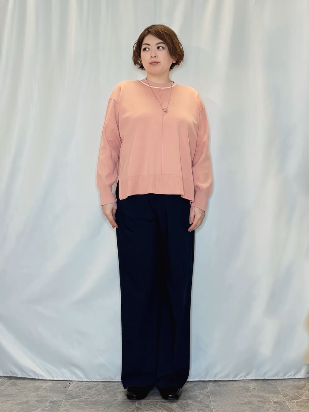 たみさんの「SHOO･LA･RUE｜【防花粉/洗濯機可/S-LL】ゆったり着られる 大人のテントフーディージャケット」を使ったコーディネート