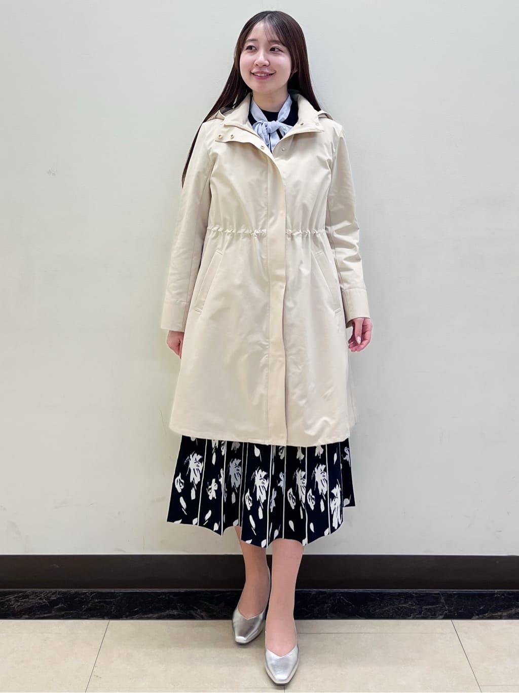 mikikoさんの「Reflect｜【中綿ライナー付き】ライナー付きフーデッドロングコート」を使ったコーディネート