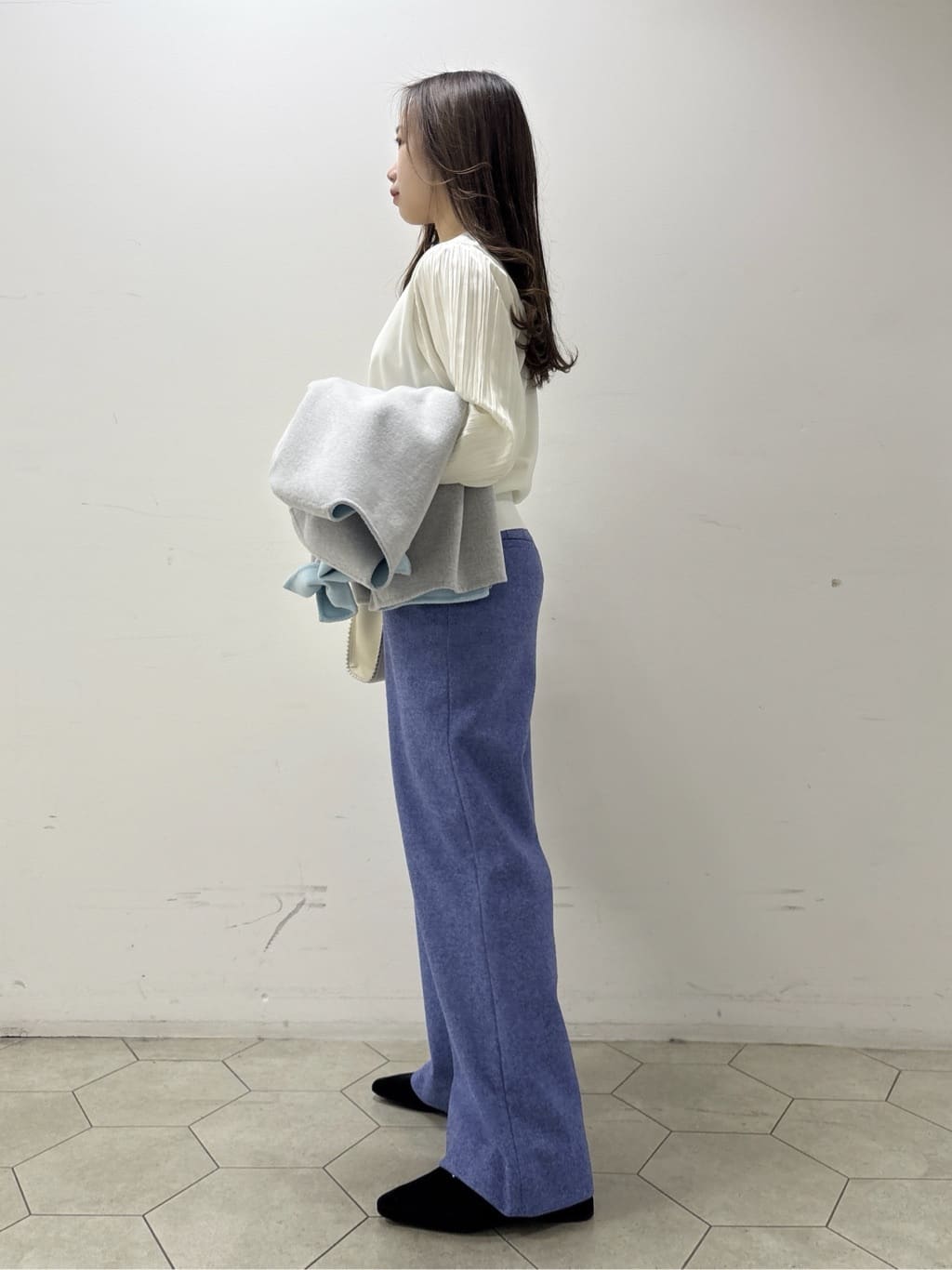 kahoさんの「INDIVI｜【配色デザイン／ショート丈】ウールリバー ノーカラーコート」を使ったコーディネート