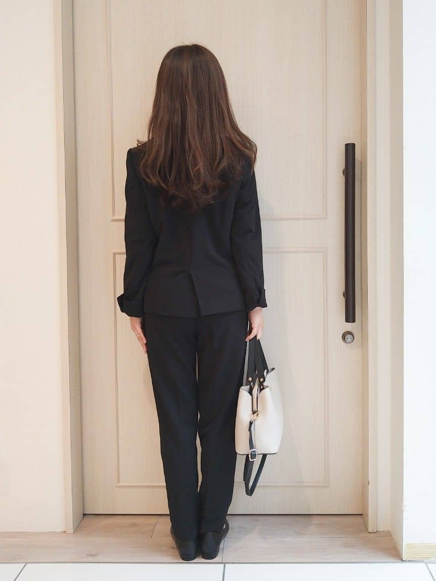 mi-saさんの「SHOO･LA･RUE｜【洗濯機可/セットアップ可/S-3L】きちんと楽に。カットジョーゼットノーカラージャケット」を使ったコーディネート
