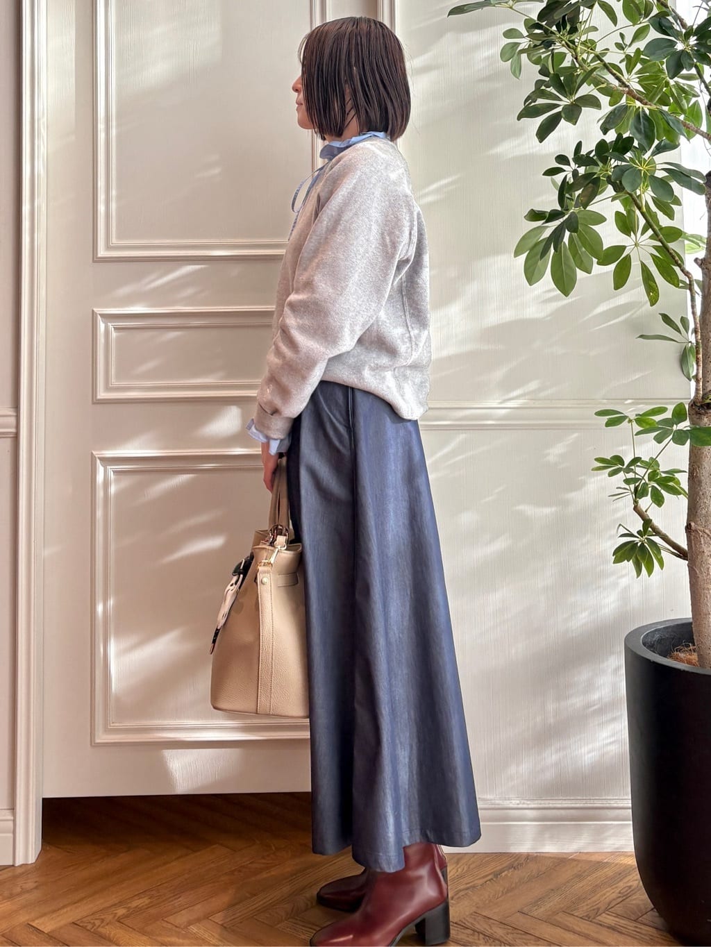 nakaoさんの「DRESSTERIOR｜◆ウォッシャブルコットンカシミヤプルオーバーニット」を使ったコーディネート