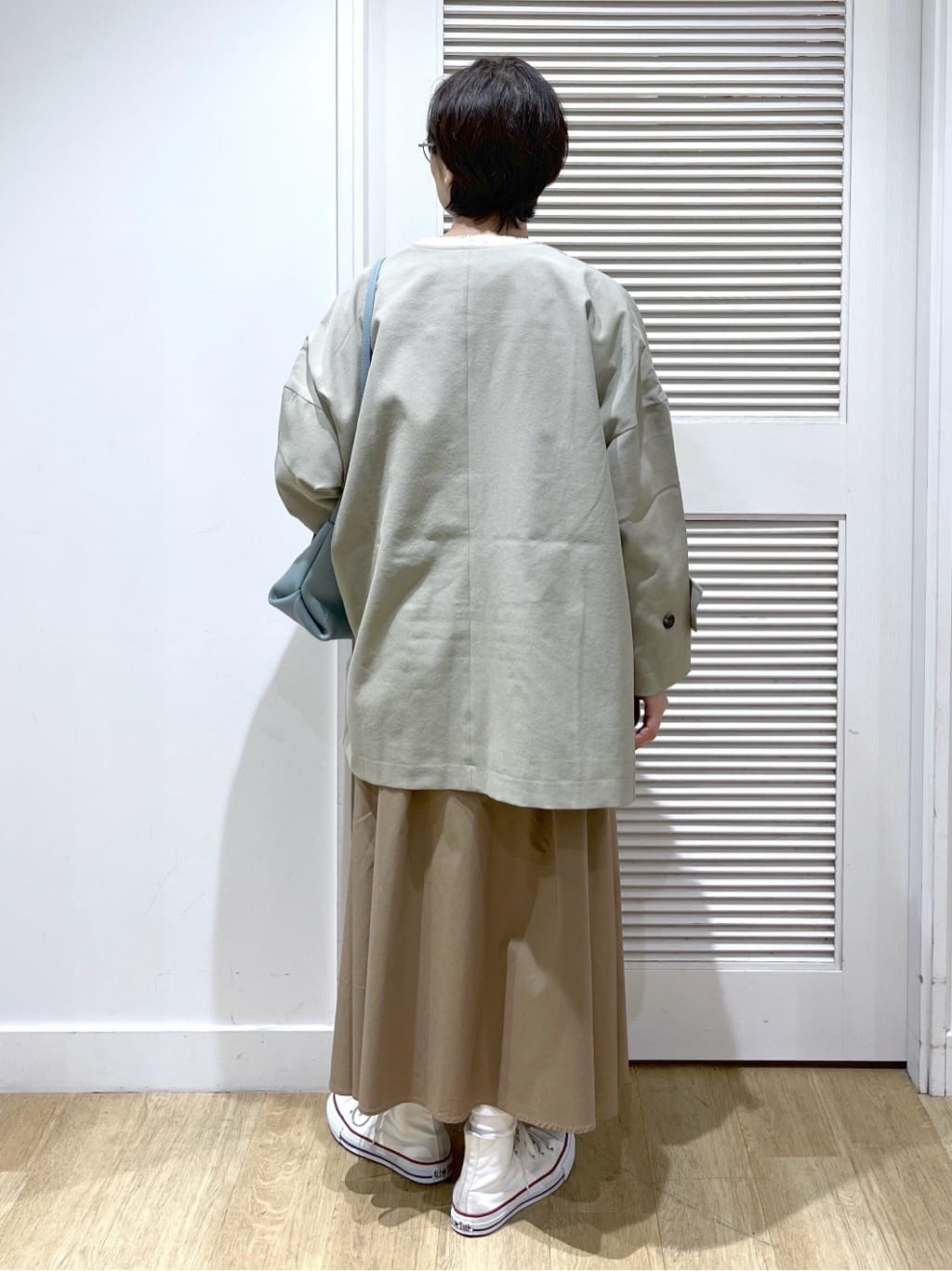 Miyazakiさんの「Dessin｜【花粉ガード/撥水加工/洗える】クルーネックスプリングコート」を使ったコーディネート