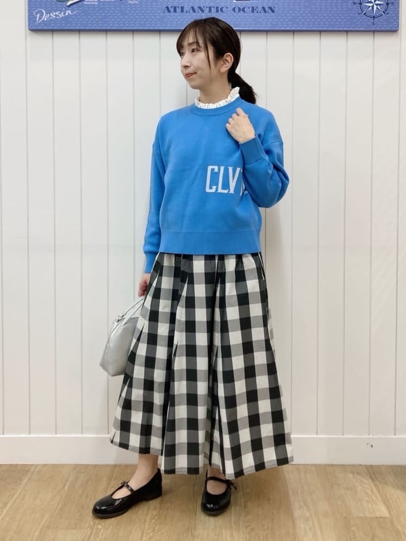 yoshiさんの「Dessin｜【花粉ガード/撥水加工/洗える】クルーネックスプリングコート」を使ったコーディネート
