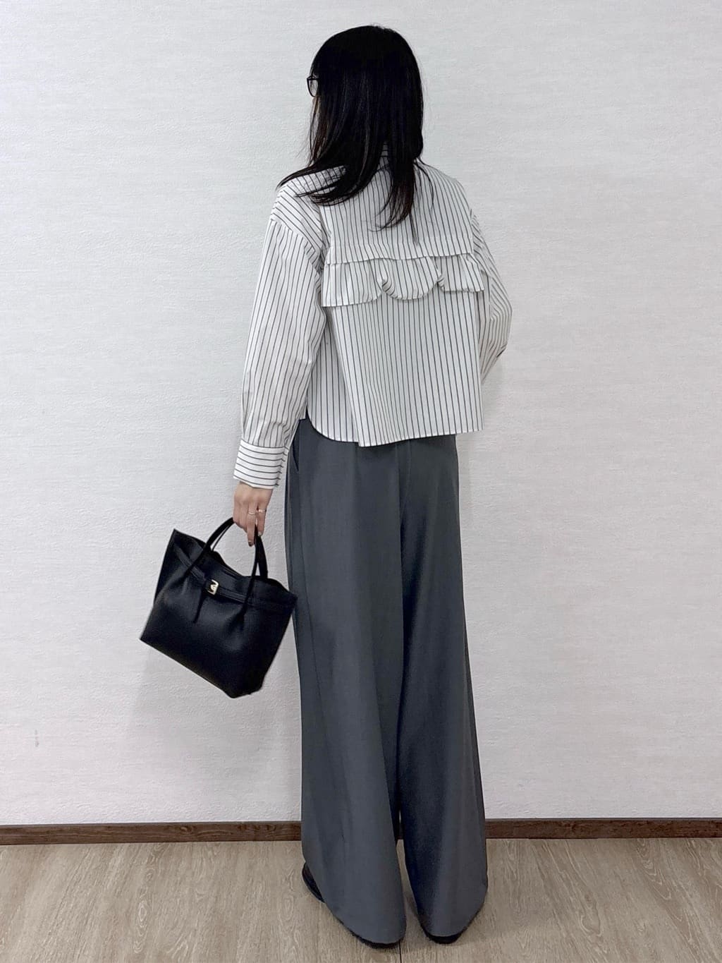 sachikoさんの「OPAQUE.CLIP｜タックフリルシャツ【洗濯機OK】」を使ったコーディネート
