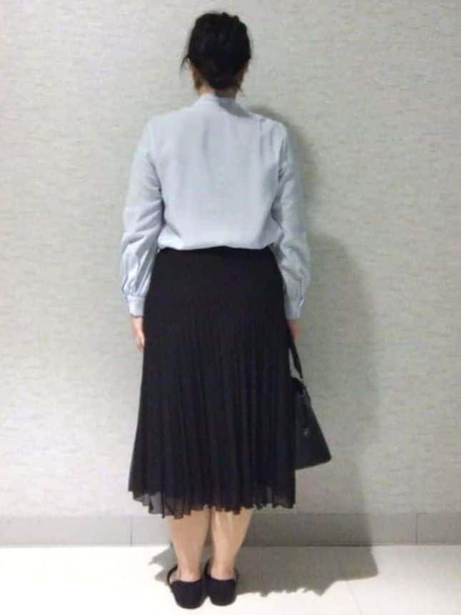 sakoさんの「Reflect｜【お食事会やお出かけに◎】ふんわりジャカード編みカーディガン」を使ったコーディネート