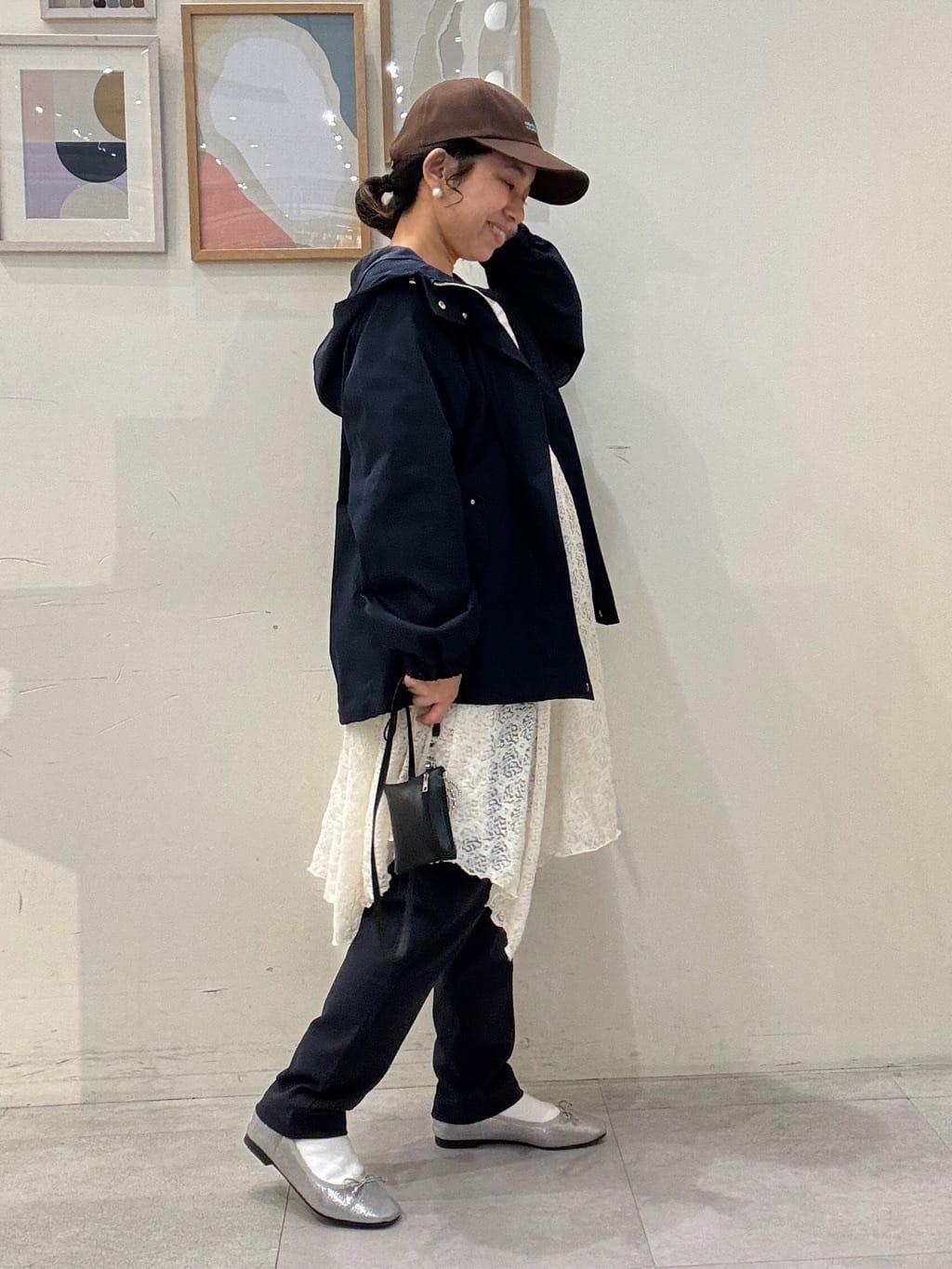 たけぴさんの「SHOO･LA･RUE｜【前後2WAYネック】レイヤードスタイルにおすすめ レースキャミチュニック」を使ったコーディネート