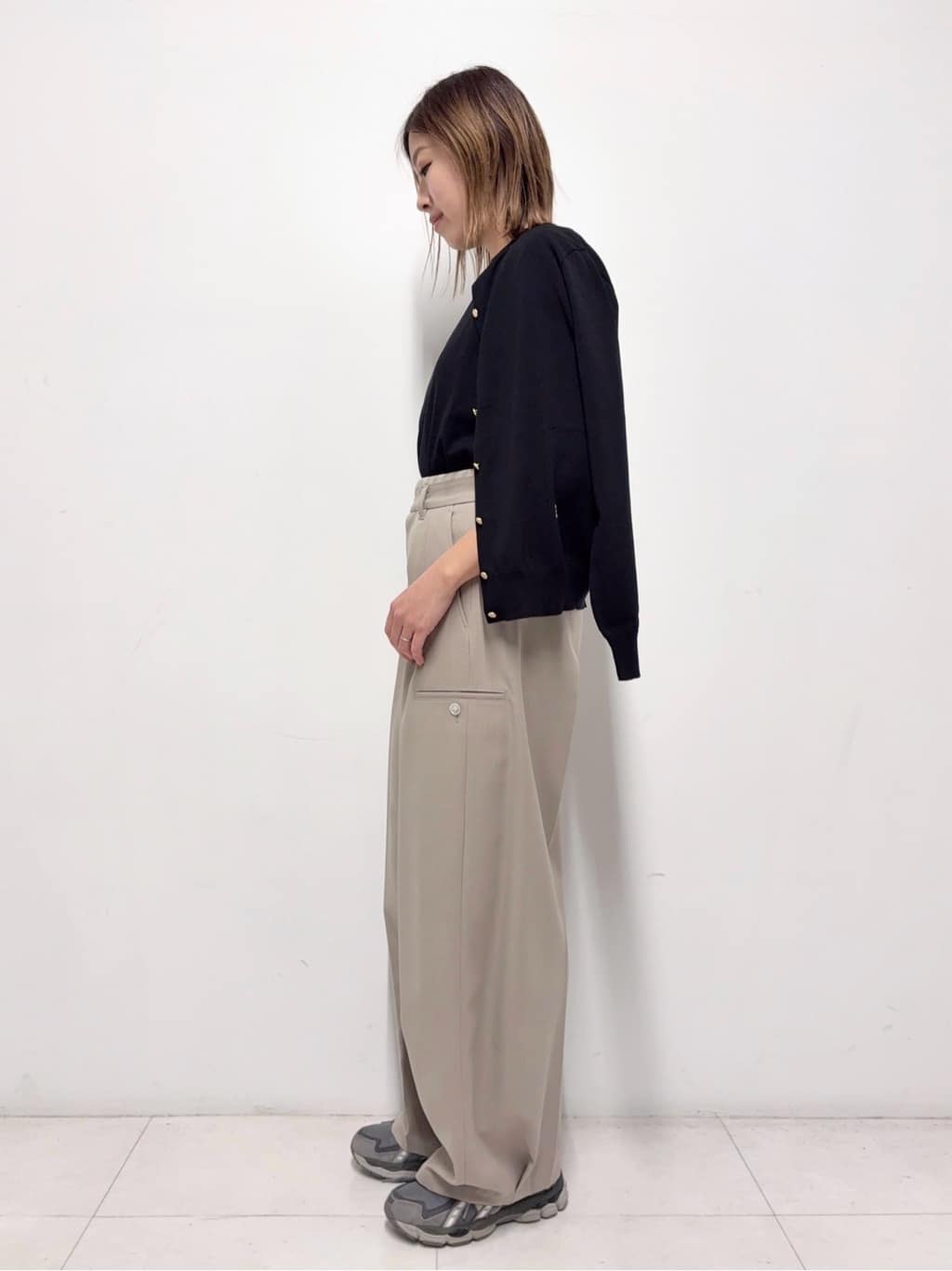 Nishijimaさんの「DRESSTERIOR｜【ウォッシャブル】コットンシルク カーディガン」を使ったコーディネート