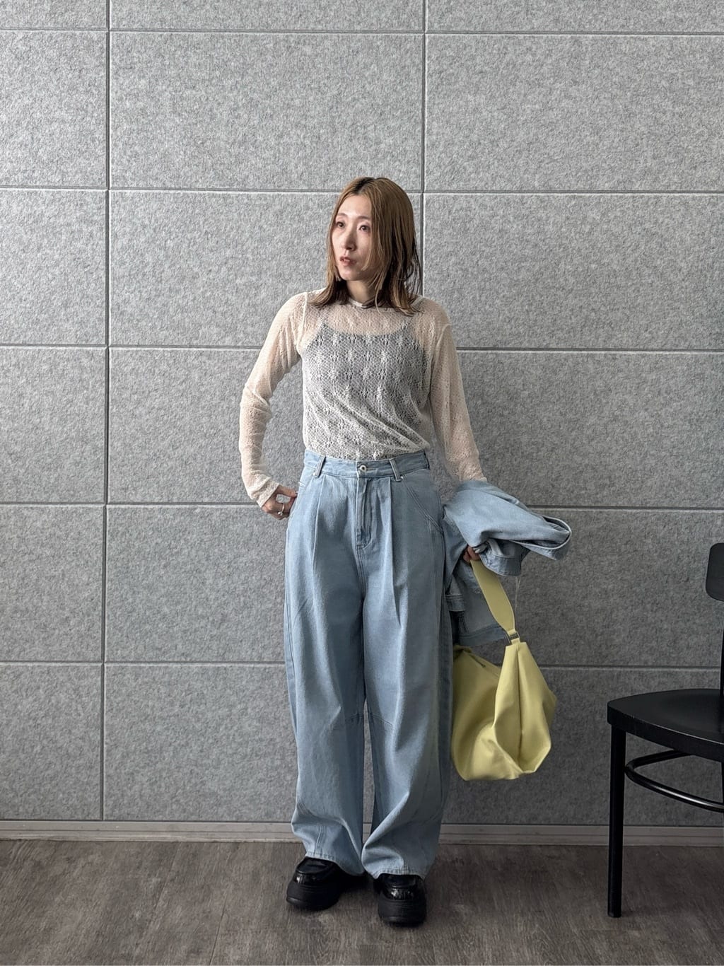 kotakiさんの「INDIVI｜【2WAY】スリットレースプルオーバー」を使ったコーディネート