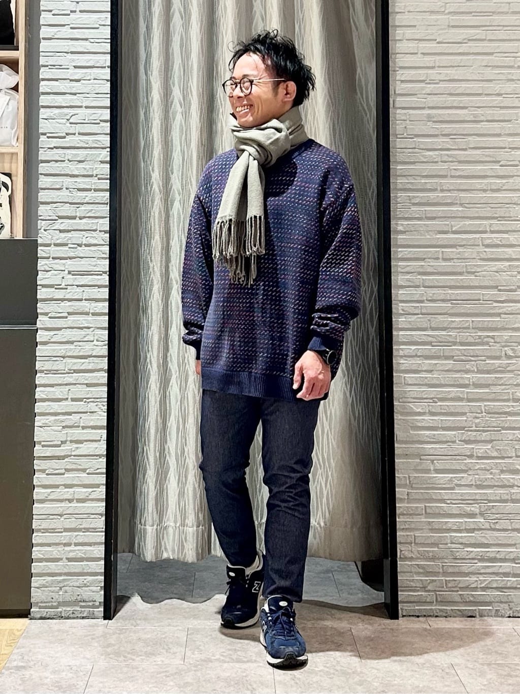 KENJI Iさんの「THE SHOP TK｜バーズアイグラデーションニット 洗濯機OK／ユニセックスでおすすめ！」を使ったコーディネート