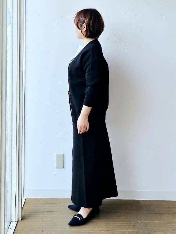 やじまさんの「UNTITLED｜◆【軽羽織り/セットアップ可】ジップアップニットカーディガン」を使ったコーディネート