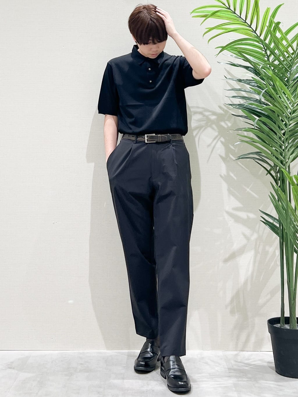 SHI-MAさんの「THE SHOP TK｜《KURO》半袖ニットポロシャツ 接触冷感」を使ったコーディネート