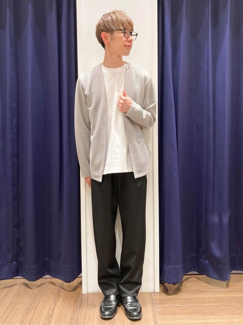 つーじーさんの「THE SHOP TK｜【2点セット】カーディガン＋半袖Tシャツ 洗濯機OK」を使ったコーディネート
