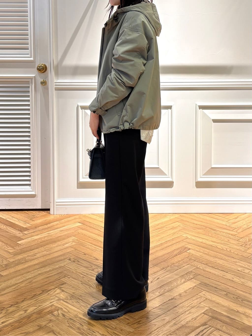 cocoさんの「DRESSTERIOR｜【接触冷感/ウォッシャブル】センタープレスジョーゼットパンツ」を使ったコーディネート