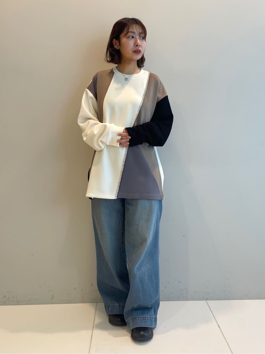 abeさんの「tk.TAKEO KIKUCHI｜ダイヤゴナルブランケットカットソー」を使ったコーディネート