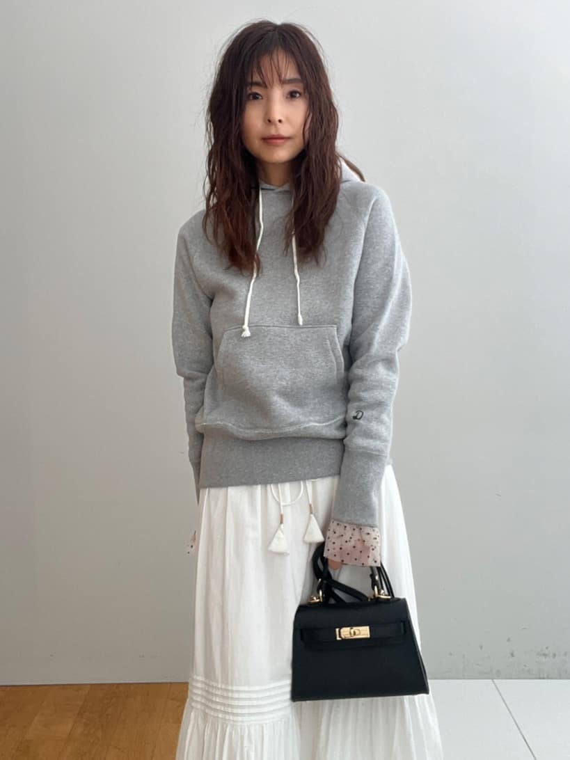 misaさんの「DRESSTERIOR｜◆【DRESSTERIOR定番】【WEB限定サイズあり】吊裏毛 パーカー」を使ったコーディネート