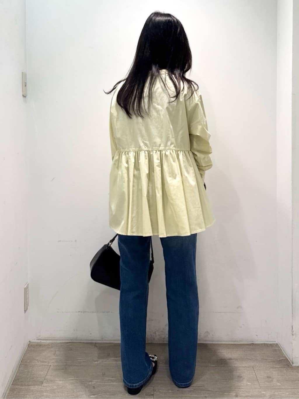 yuicciさんの「OPAQUE.CLIP｜ストレッチセミフレアデニム【洗濯機洗い可】《SS～LL》」を使ったコーディネート