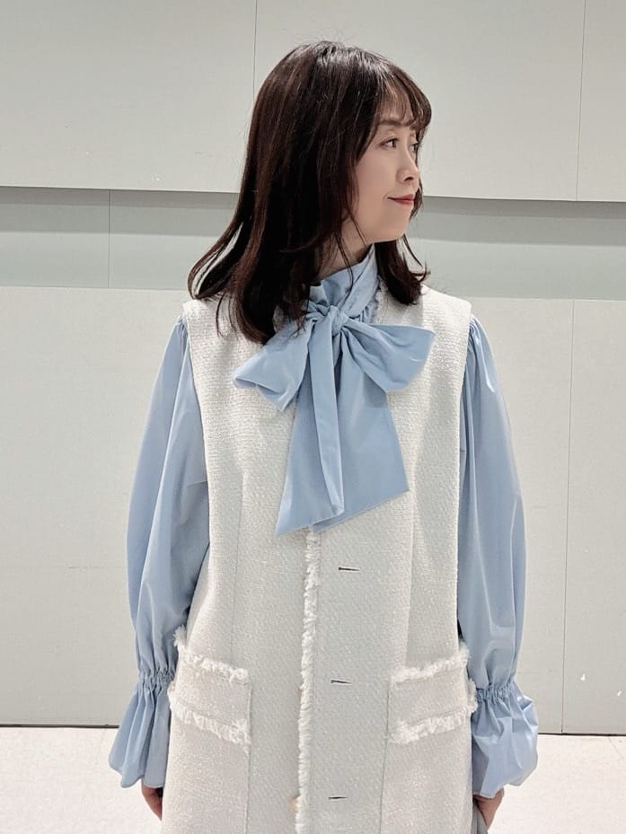 makiさんの「UNTITLED｜【オンオフ使える】スラブツイード ジレ」を使ったコーディネート