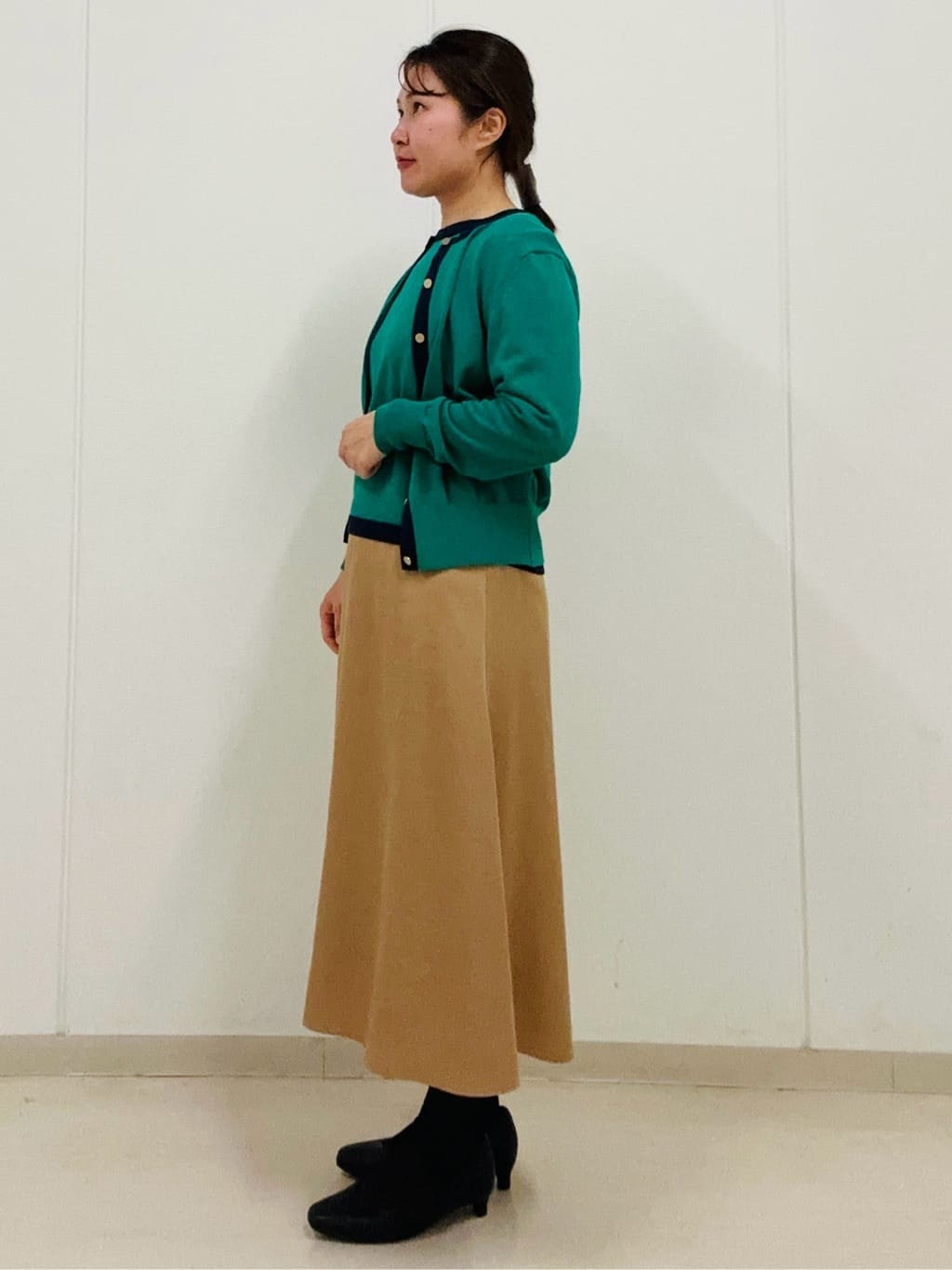 haseさんの「Reflect｜【アンサンブル可】バイカラーカーディガン」を使ったコーディネート