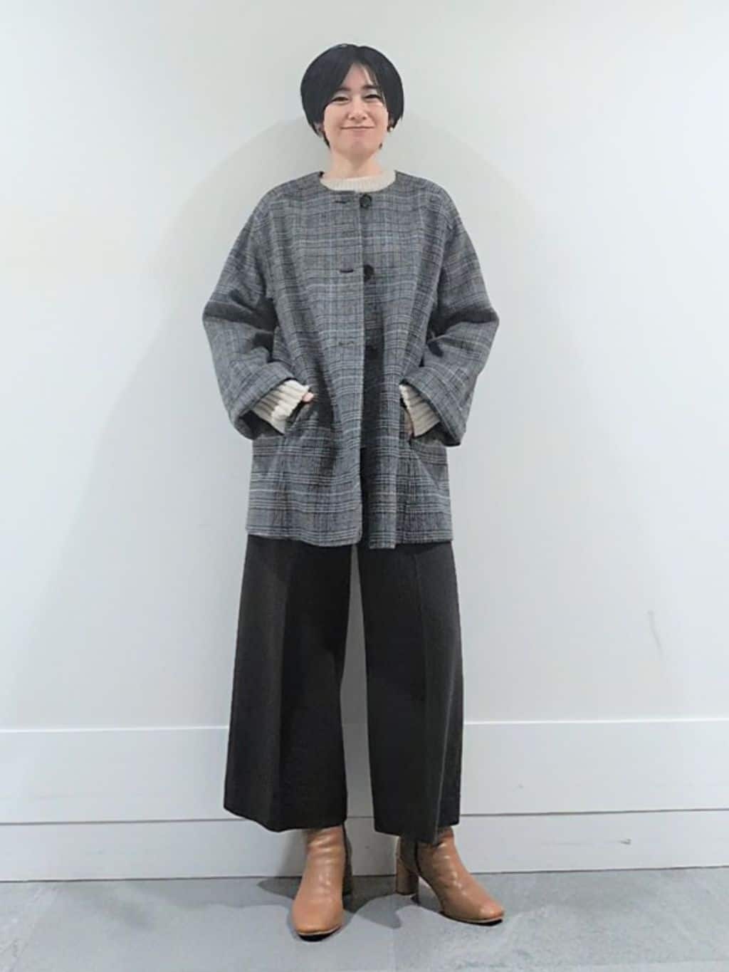 ミズタさんの「UNTITLED｜【ミディ丈/軽やか】セミラグランリバー コート」を使ったコーディネート