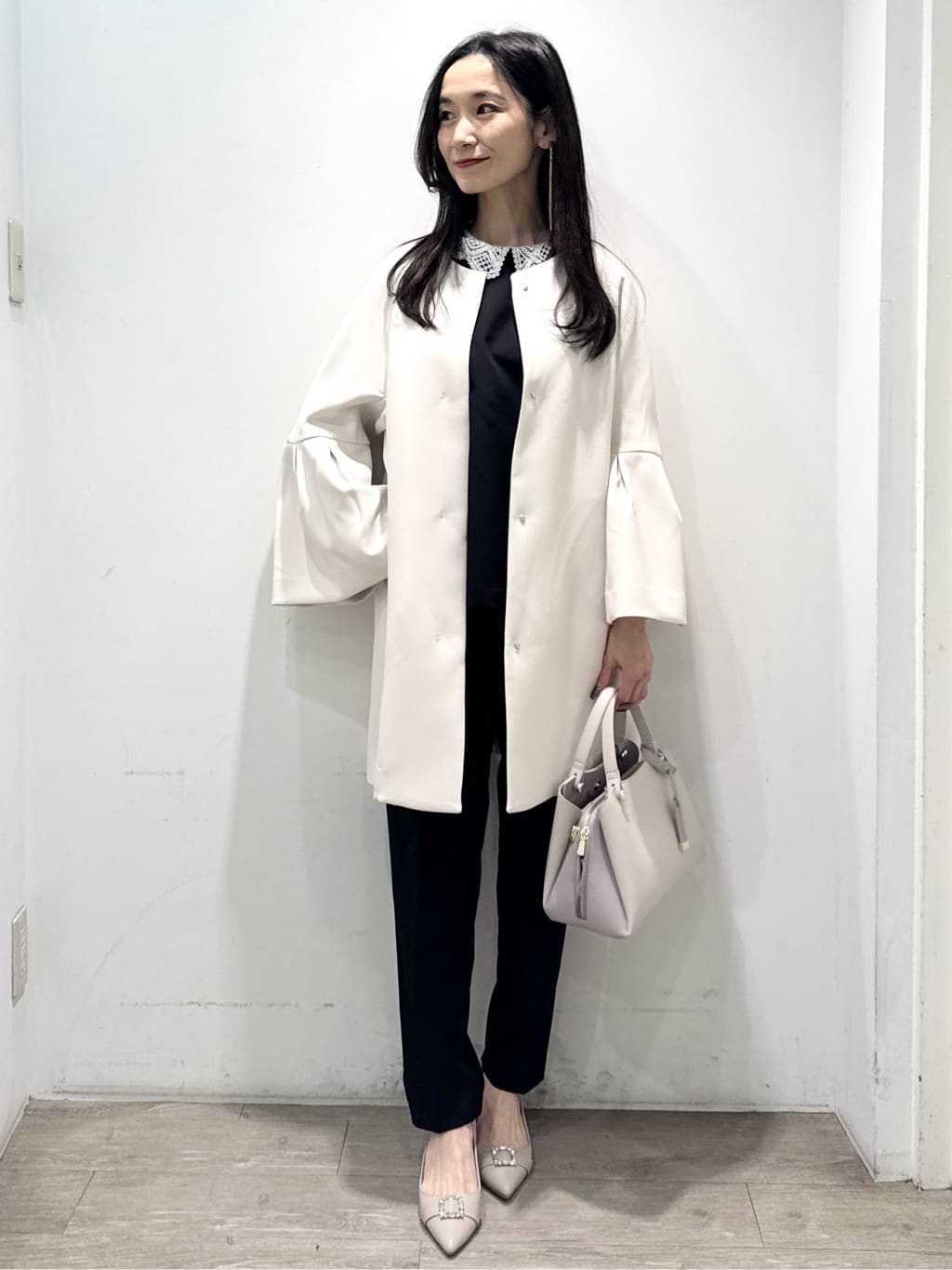 yuicciさんの「OPAQUE.CLIP｜ストレッチイージーテーパードパンツ【洗濯機OK／イージーアイロン】」を使ったコーディネート