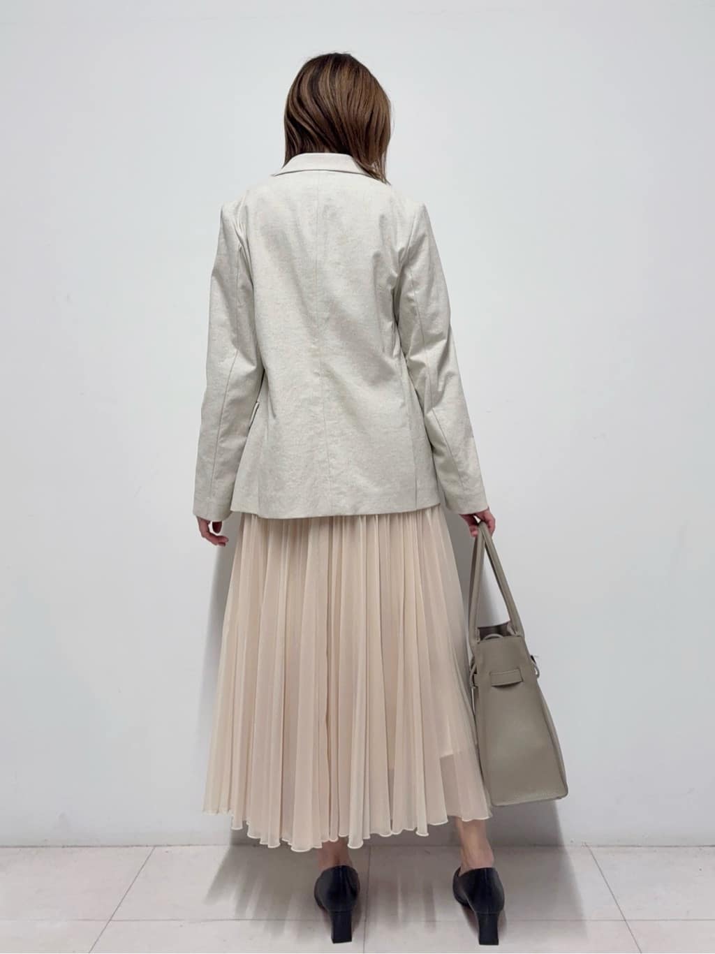 Nishijimaさんの「DRESSTERIOR｜【セットアップ可/吸水速乾/ウォッシャブル】リネンブレンドオックスダブルジャケット」を使ったコーディネート