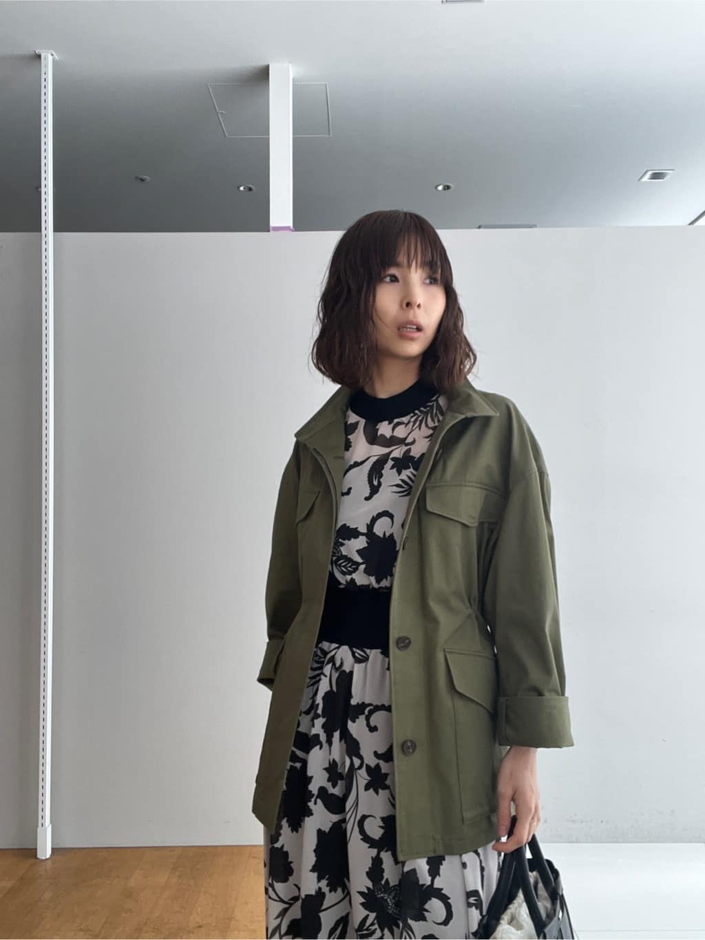 misaさんの「DRESSTERIOR｜【ウォッシャブル】コンパクトコットンミリタリーブルゾン」を使ったコーディネート