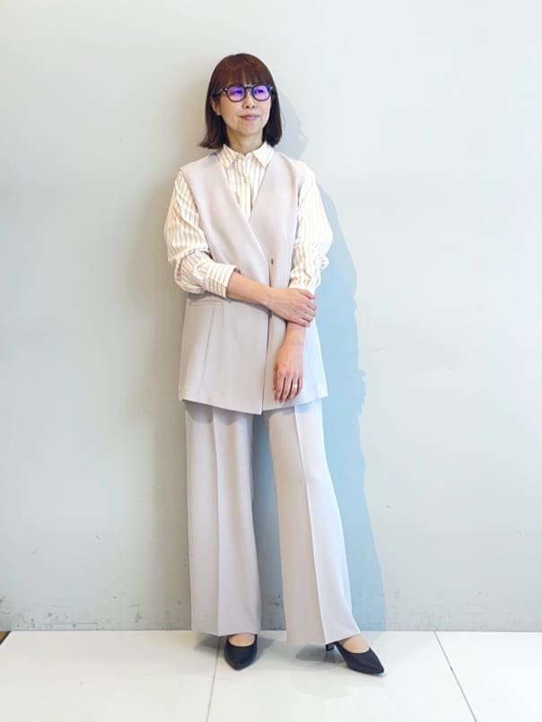 murayamaさんの「INDIVI｜【2WAY／洗える】ラメストライプ コットン混シャツ」を使ったコーディネート