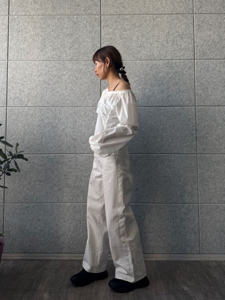 designer yukaさんの「CODE A｜belle gather blouse」を使ったコーディネート