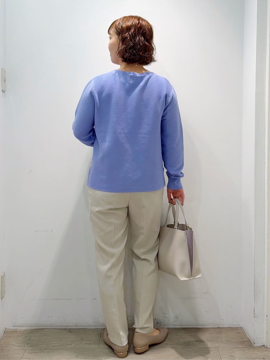sumicaさんの「OPAQUE.CLIP｜美脚ストレッチイージーテーパードパンツ【洗濯機OK】」を使ったコーディネート