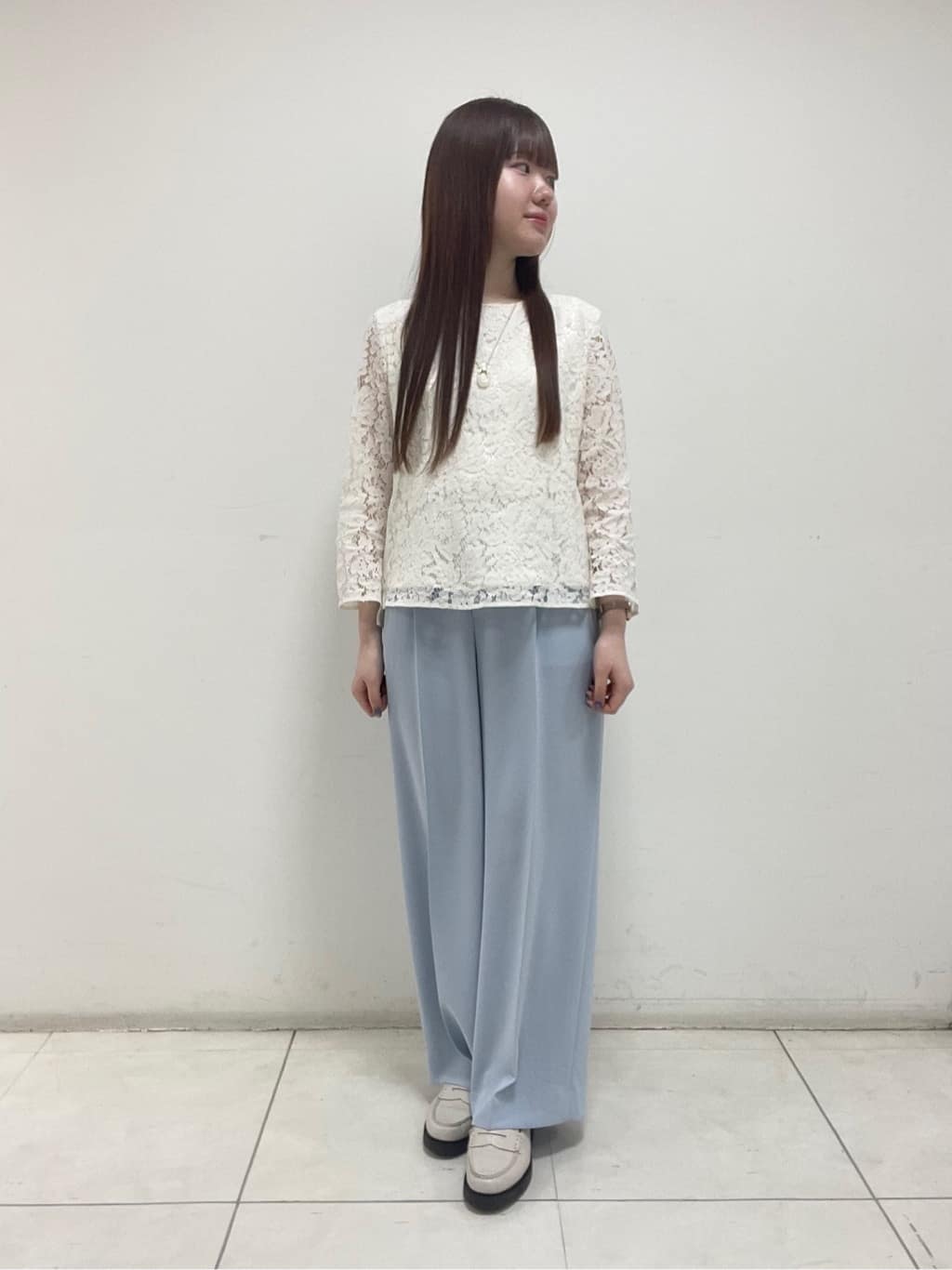 mさんの「INDIVI｜【洗える／多機能／SETUP可】着る日傘ジレジャケット」を使ったコーディネート