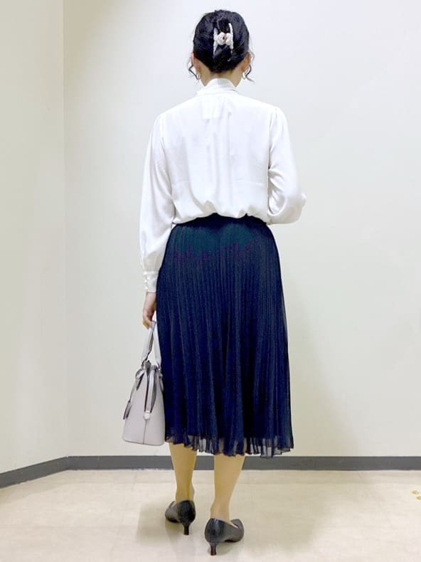  beni_gingerさんの「Reflect｜【きちんと見え／通勤／セレモニーにおすすめ◎】ドット柄ボウタイブラウス」を使ったコーディネート