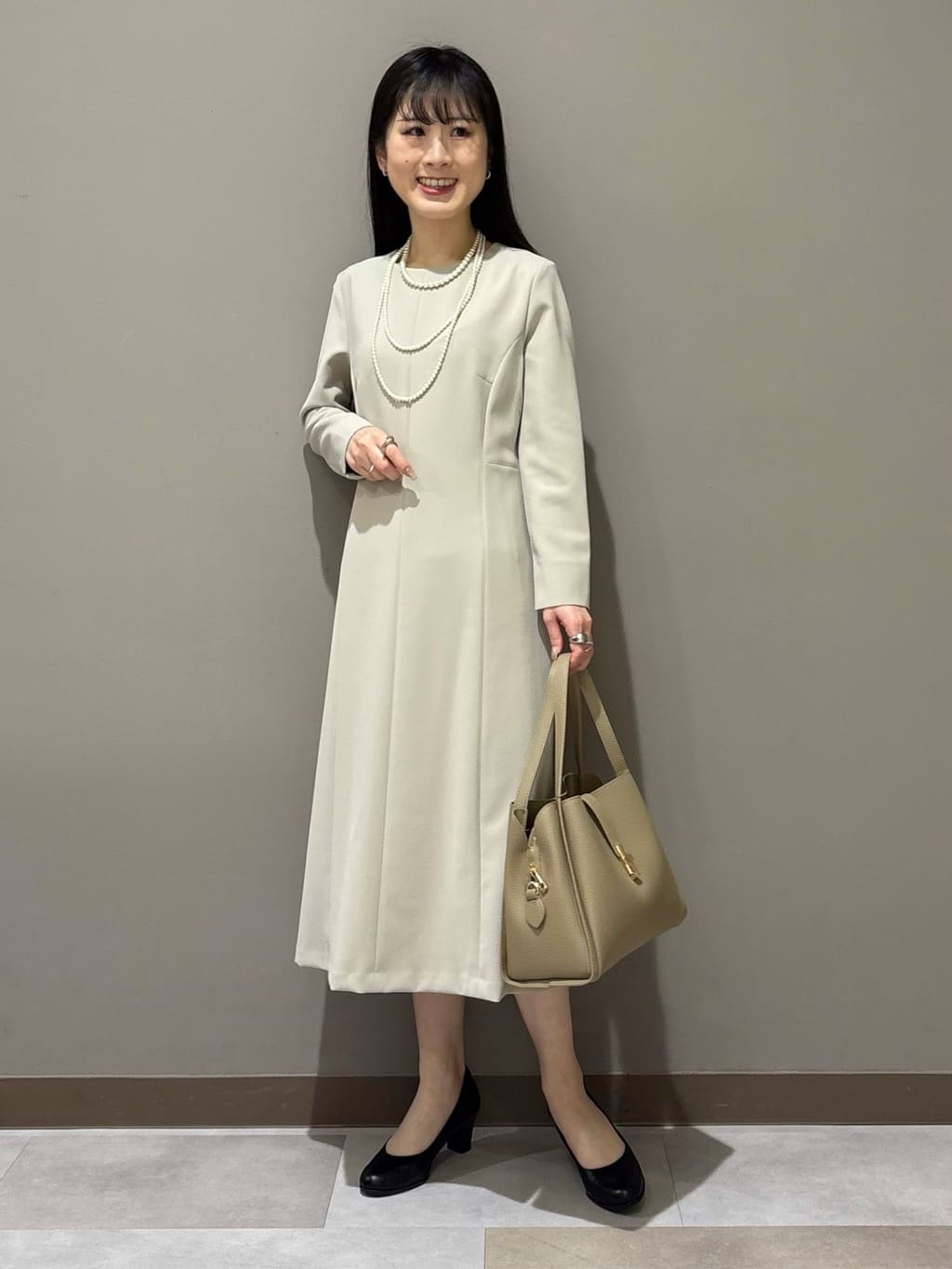 KEIKOさんの「INDIVI｜【上品光沢／SETUP可能】切り替えデザインジャケット」を使ったコーディネート