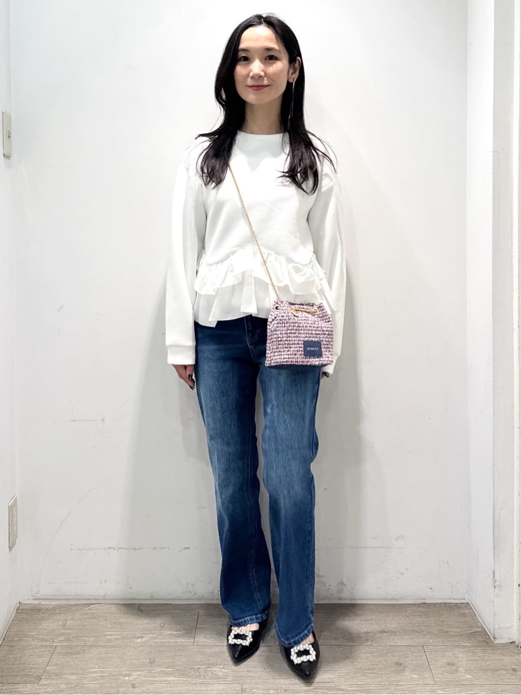 yuicciさんの「OPAQUE.CLIP｜裾フリルドッキングトップス【洗濯機OK】」を使ったコーディネート