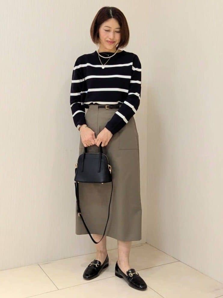 u-macoさんの「UNTITLED｜◆【ゆったり/洗える】クロップドニットプルオーバー」を使ったコーディネート