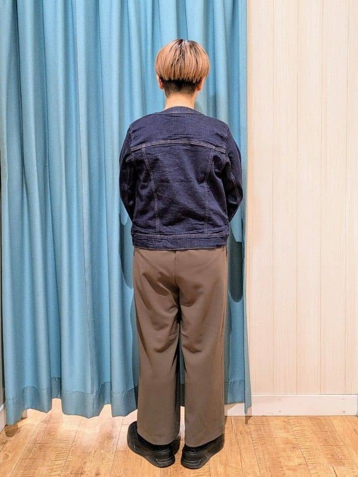 ユカさんの「SHOO･LA･RUE｜【SHOO・LA・RUE DENIM/S-LL/高レビュー】大人のための ノーカラーデニムジャケット」を使ったコーディネート