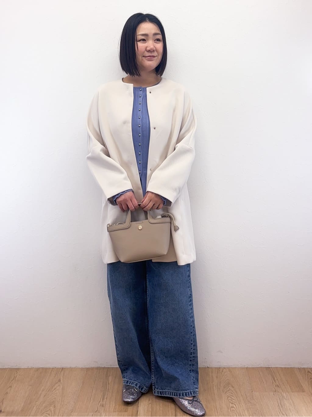 Takeさんの「OPAQUE.CLIP｜フォルムスリーブミドルコート【洗濯機OK】」を使ったコーディネート