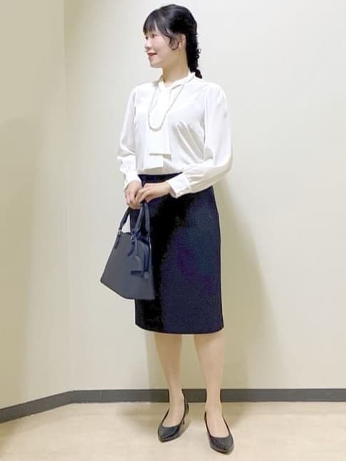  beni_gingerさんの「Reflect｜【きちんと見え／通勤／セレモニーにおすすめ◎】ドット柄ボウタイブラウス」を使ったコーディネート