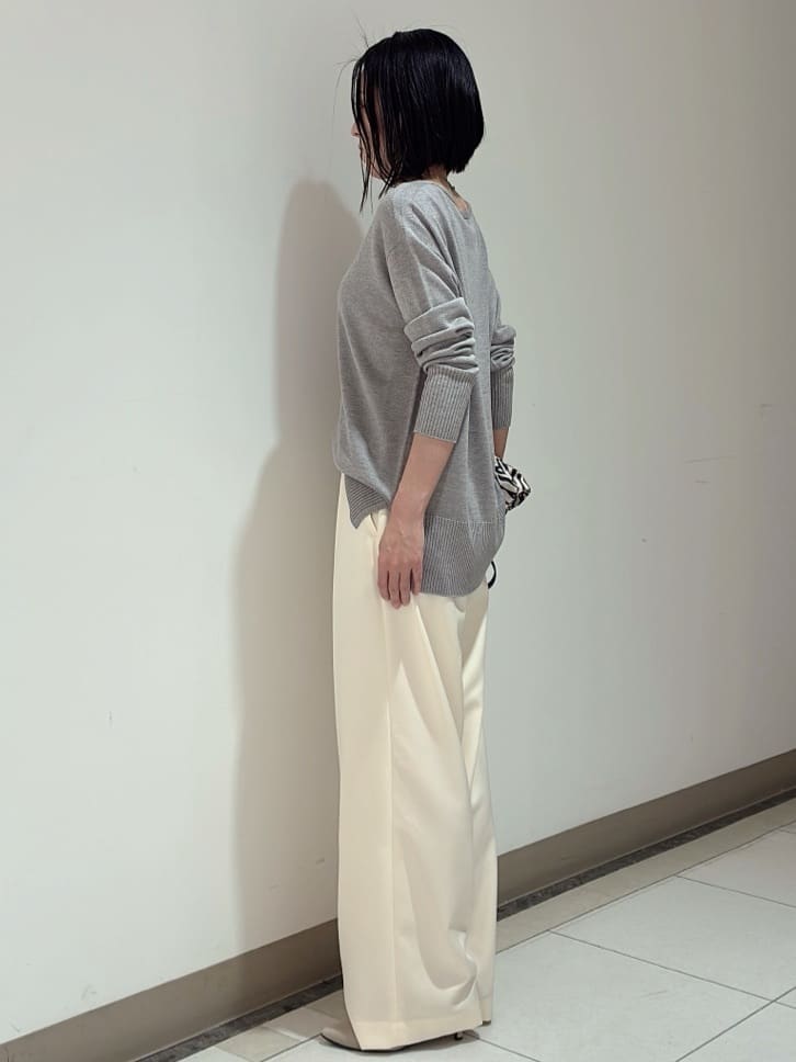環さんの「UNTITLED｜【洗える/ワイド/ウエストゴム】ストレッチドロストパンツ」を使ったコーディネート