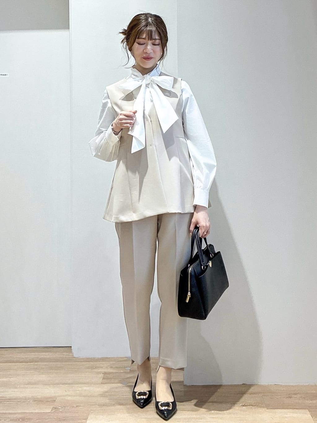 もんちゃんさんの「OPAQUE.CLIP｜ペプラムジレ／セットアップ対応可【洗濯機OK】」を使ったコーディネート