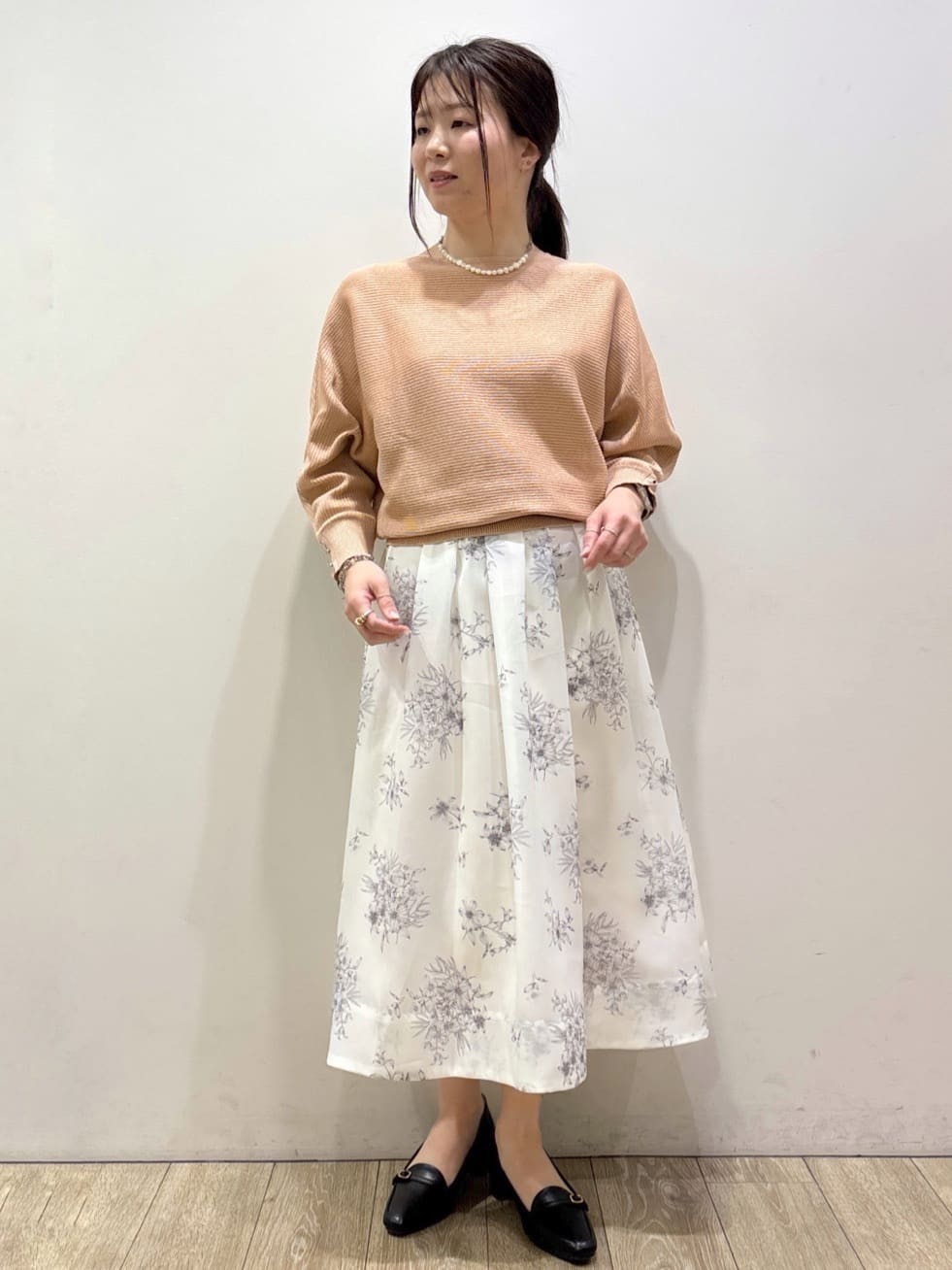 mameさんの「index｜撥水トレンチコート【洗濯機OK／花粉対応】《XS～3L》」を使ったコーディネート