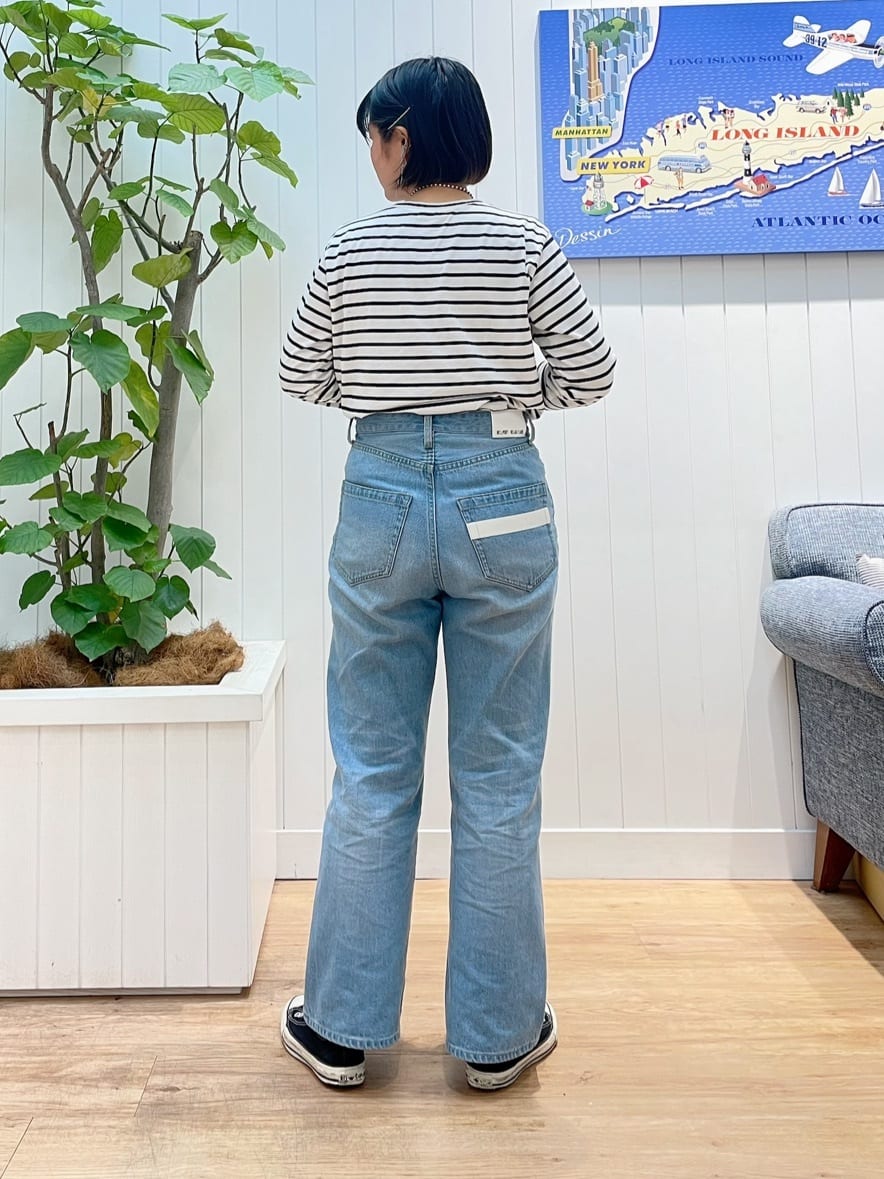 mikaさんの「Dessin｜【洗える】リラックスフレアシルエット12OZデニム」を使ったコーディネート