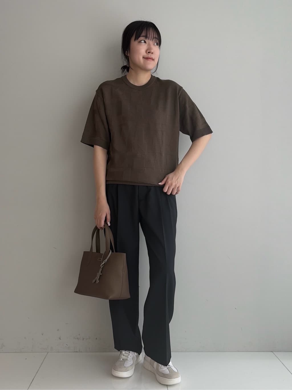 Akutagawaさんの「TAKEO KIKUCHI｜【徳島ニット】ニットＴシャツ」を使ったコーディネート