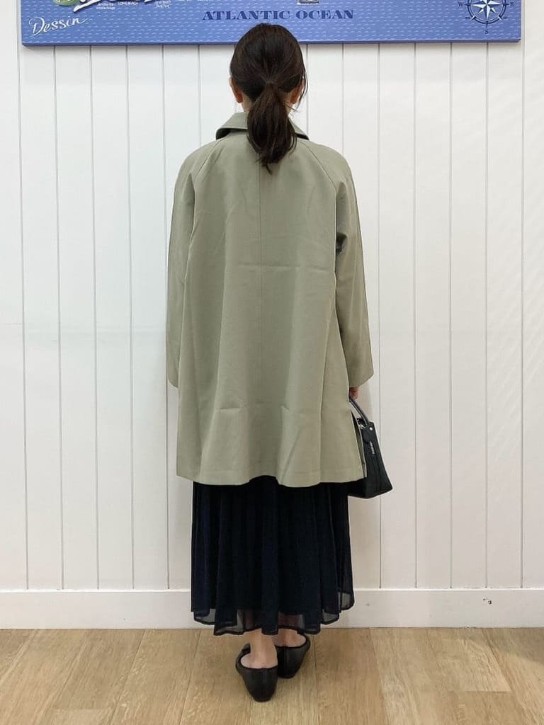 yoshiさんの「Dessin｜【花粉ガード/撥水加工/洗える】ステンカラースプリングコート」を使ったコーディネート
