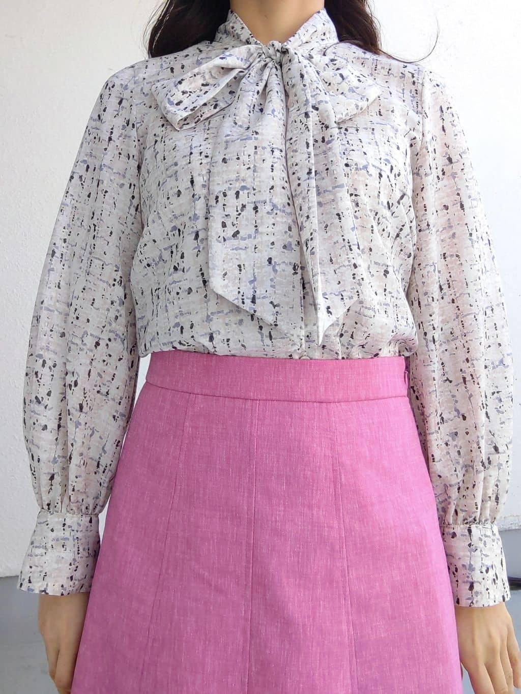 keinaさんの「SunaUna｜【SS～Lサイズ展開／フラワー刺繍】クラフトカーディガン」を使ったコーディネート