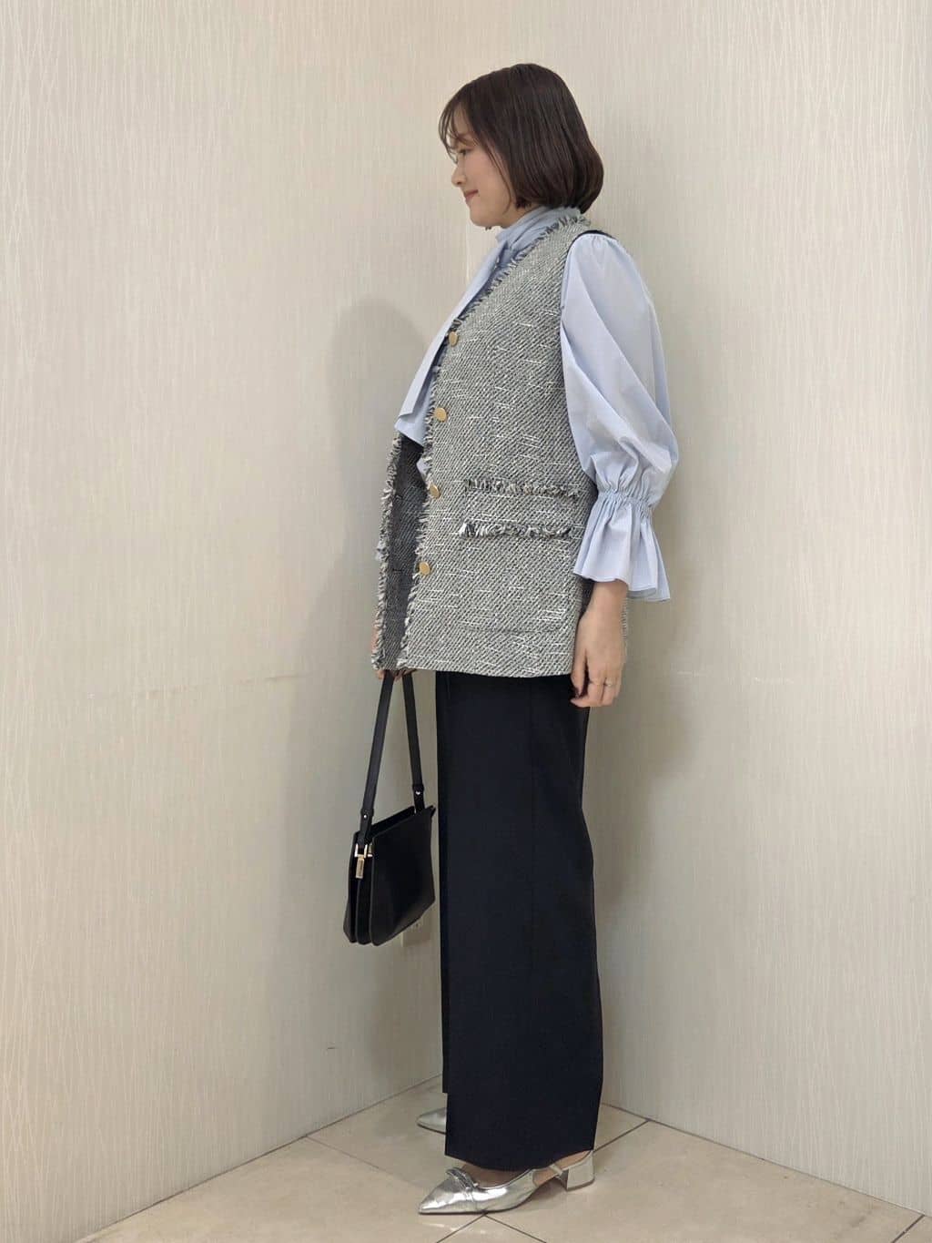 naokoさんの「UNTITLED｜【オンオフ使える】スラブツイード ジレ」を使ったコーディネート